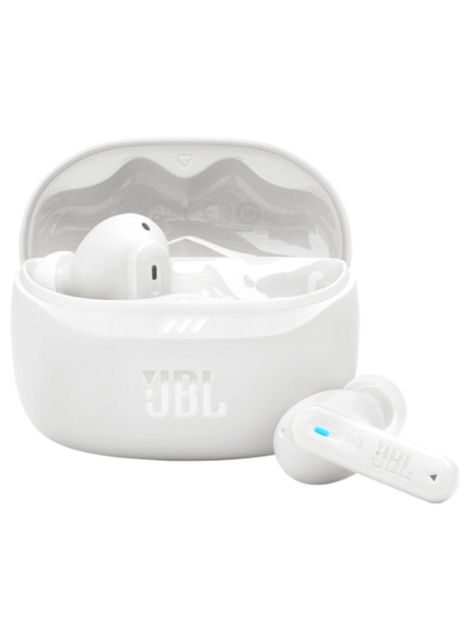 جي بي إل سماعات أذن لاسلكية حقيقية JBL Tune Beam 2، بمحرك ديناميكي 10 مم، صوت جهير نقي مع صوت مكاني، خاصية إلغاء الضوضاء التكيفية، تقنية الصوت المحيطي الذكي، اتصال بلوتوث 5.3، لون أبيض - Image 1